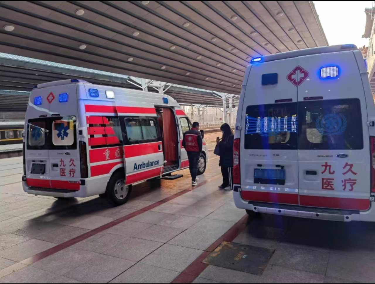 隆回县救护车长途转运